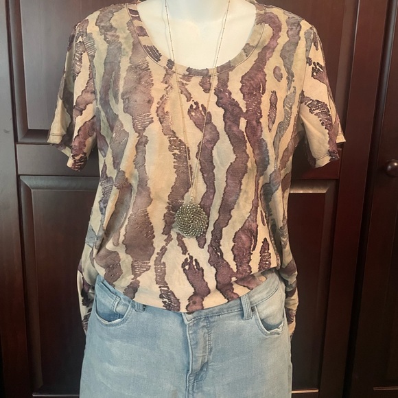 Lori Goldstein Knit Jacquard Short Sleeve Tee - Picture 3 of 13